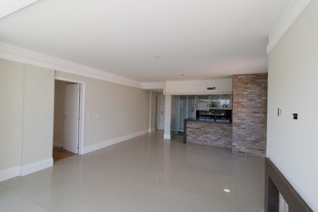 Apartamento à venda com 129m², 3 quartos e 2 vagasSala