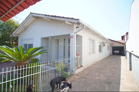 Casa à venda com 166m², 3 quartos e 3 vagasÁrea externa