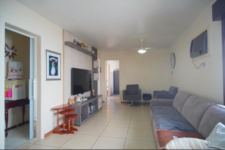 Casa à venda com 166m², 3 quartos e 3 vagasSala 2