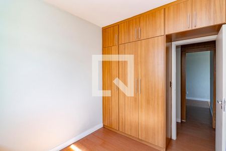 Apartamento para alugar com 70m², 3 quartos e 2 vagas