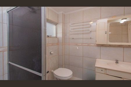 Banheiro  de apartamento para alugar com 1 quarto, 49m² em Jardim Botânico, Porto Alegre
