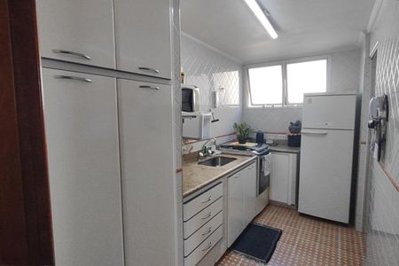 Apartamento à venda com 56m², 2 quartos e 1 vaga Apartamento à venda com 56m², 2 quartos e 1 vagaCozinha
