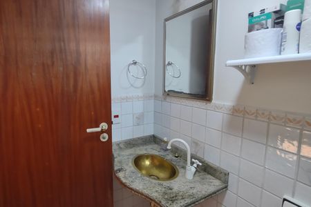 Apartamento à venda com 56m², 2 quartos e 1 vagaBanheiro