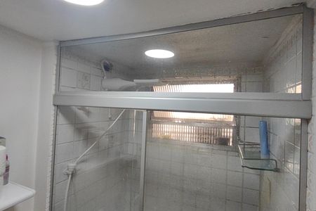 Apartamento à venda com 56m², 2 quartos e 1 vaga Apartamento à venda com 56m², 2 quartos e 1 vagaBanheiro