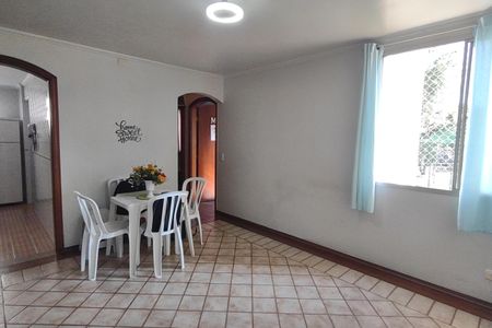 Apartamento à venda com 56m², 2 quartos e 1 vaga Apartamento à venda com 56m², 2 quartos e 1 vagaSala
