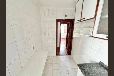 Apartamento à venda com 60m², 2 quartos e 2 vagasCozinha