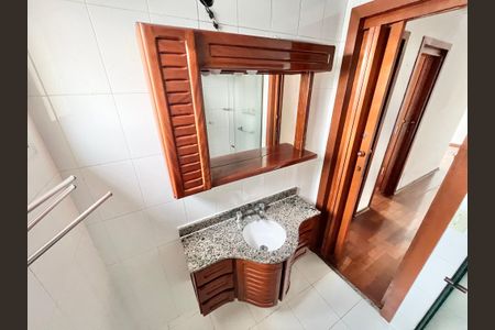 Apartamento à venda com 60m², 2 quartos e 2 vagasBanheiro