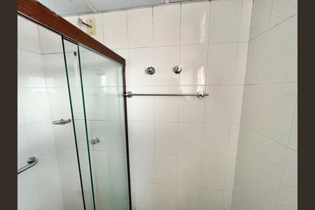 Apartamento à venda com 60m², 2 quartos e 2 vagasBanheiro