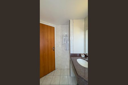 Banheiro de kitnet/studio à venda com 1 quarto, 33m² em Brooklin, São Paulo