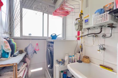 Apartamento à venda com 60m², 3 quartos e 1 vagaCozinha e área de serviço 