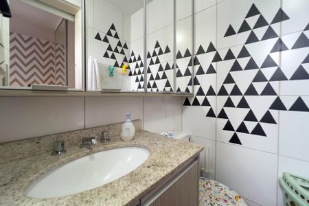 Apartamento à venda com 60m², 3 quartos e 1 vagaBanheiro do quarto 1