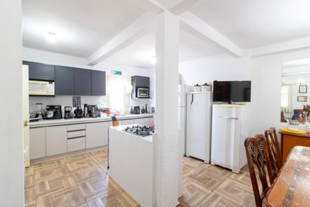 Cozinha de casa à venda com 4 quartos, 180m² em Santa Tereza, Porto Alegre