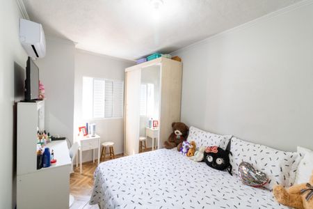 Casa à venda com 180m², 4 quartos e 2 vagas Casa à venda com 180m², 4 quartos e 2 vagasQuarto 3