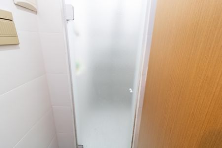 Casa à venda com 180m², 4 quartos e 2 vagas Casa à venda com 180m², 4 quartos e 2 vagasBanheiro 2