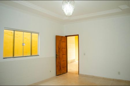 Casa para alugar com 4 quartos, 300m² em Residencial Licardino Ney, Goiânia