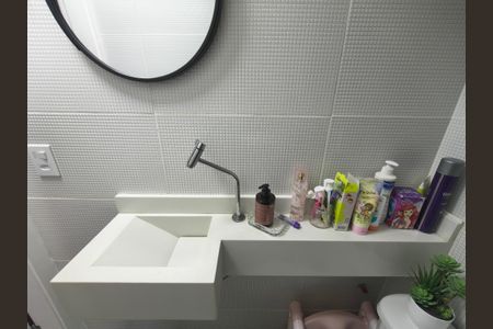 Casa à venda com 96m², 3 quartos e 1 vagaLavabo