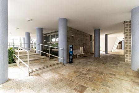 Apartamento para alugar com 142m², 4 quartos e 1 vagaPortaria