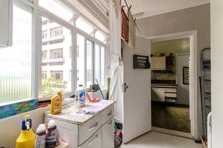 Apartamento para alugar com 142m², 4 quartos e 1 vagaÁrea de Serviço
