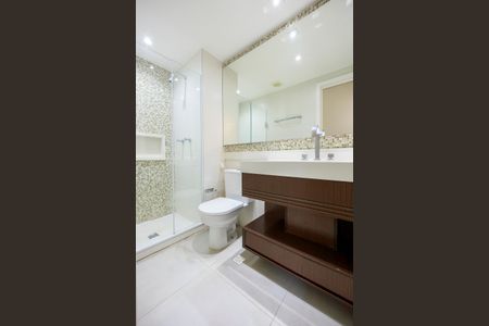 Apartamento à venda com 70m², 2 quartos e 1 vagaBanheiro 2