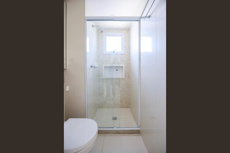 Apartamento à venda com 70m², 2 quartos e 1 vagaSuíte - Banheiro