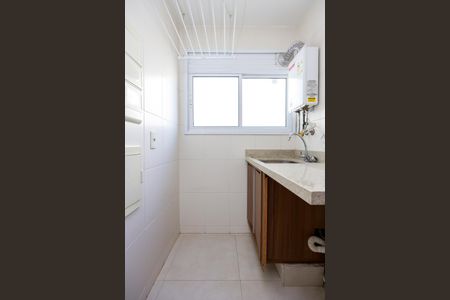 Apartamento à venda com 70m², 2 quartos e 1 vagaÁrea de Serviço