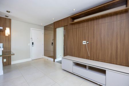 Apartamento à venda com 70m², 2 quartos e 1 vagaSala