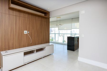 Apartamento à venda com 70m², 2 quartos e 1 vagaSala