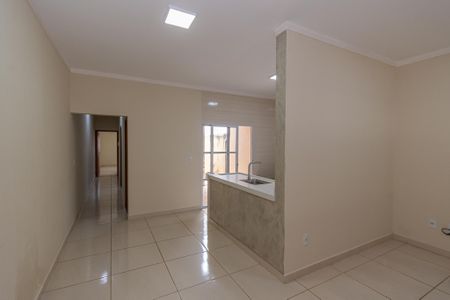 Sala de Estar/Jantar  de casa para alugar com 2 quartos, 70m² em Parque Residencial Salerno (nova Veneza), Sumaré