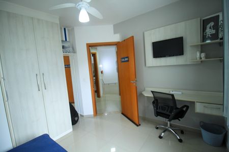 Casa à venda com 114m², 3 quartos e 3 vagas