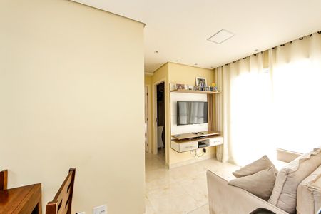 Apartamento à venda com 2 quartos, 43m² em Sítio da Figueira, São Paulo