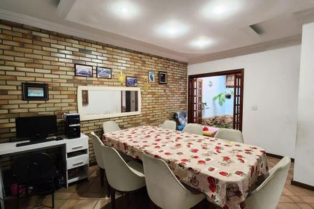 Casa à venda com 3 quartos, 214m² em Jardim Santa Gertrudes, Jundiaí