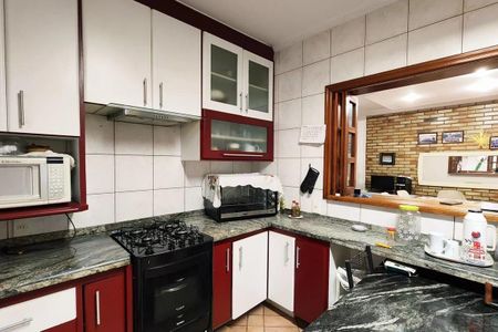 Casa à venda com 3 quartos, 214m² em Jardim Santa Gertrudes, Jundiaí