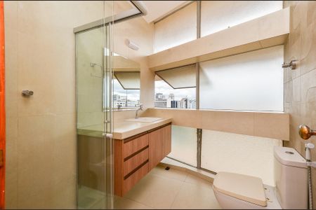 Apartamento à venda com 147m², 4 quartos e 1 vagaBanheiro Social