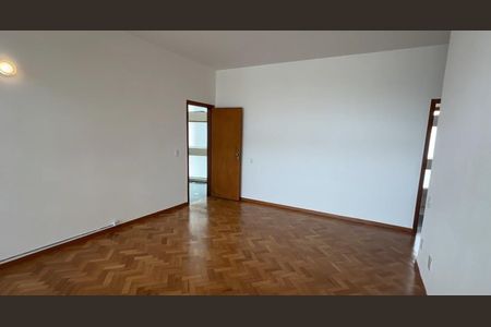 Apartamento à venda com 147m², 4 quartos e 1 vagaSala