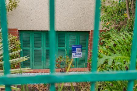 Apartamento à venda com 53m², 2 quartos e sem vaga Apartamento à venda com 53m², 2 quartos e sem vagaMZAO-256