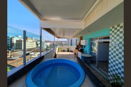 Apartamento à venda com 188m², 4 quartos e 2 vagasÁrea externa