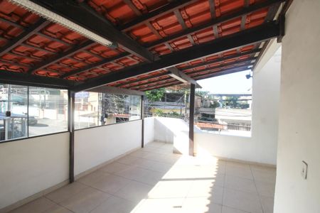 Casa para alugar com 140m², 2 quartos e sem vagaVaranda