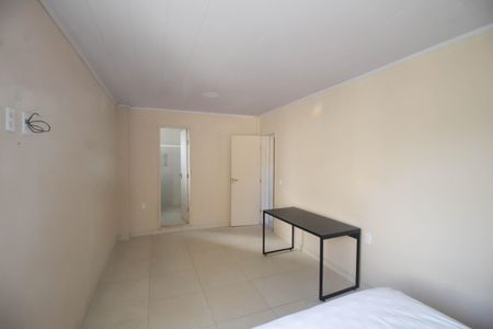 Casa para alugar com 140m², 2 quartos e sem vagaSuíte