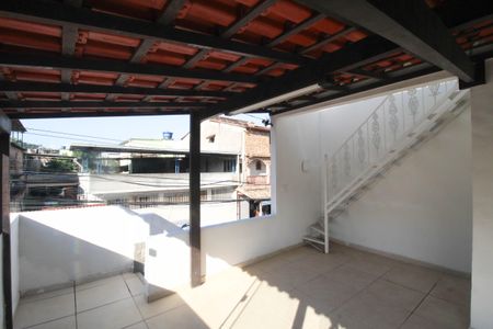 Casa para alugar com 140m², 2 quartos e sem vagaVaranda