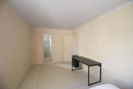 Casa para alugar com 140m², 2 quartos e sem vagaSuíte