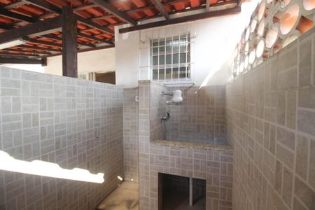Casa para alugar com 140m², 2 quartos e sem vagaÁrea de Serviço