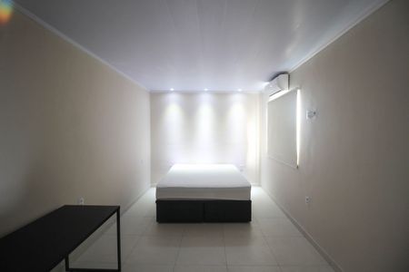 Casa para alugar com 140m², 2 quartos e sem vagaSuíte