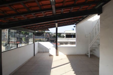 Casa para alugar com 140m², 2 quartos e sem vagaVaranda