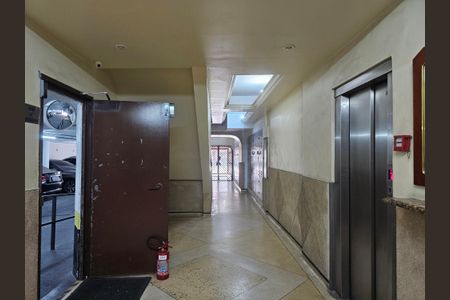 Apartamento para alugar com 52m², 1 quarto e 1 vagaHall de entrada