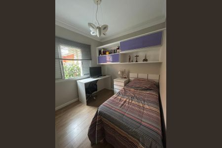 Casa à venda com 122m², 3 quartos e 4 vagasQuarto 2