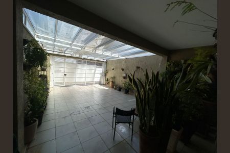 Casa à venda com 122m², 3 quartos e 4 vagasGaragem