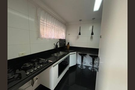 Casa à venda com 122m², 3 quartos e 4 vagasCozinha