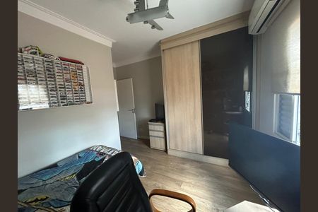 Casa à venda com 122m², 3 quartos e 4 vagasQuarto 1