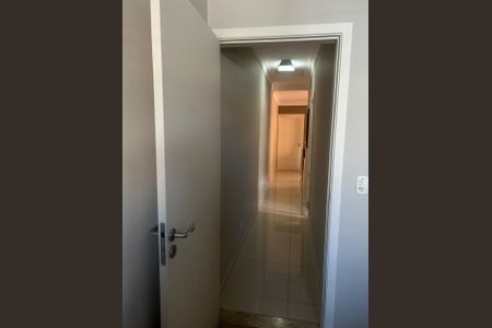 Casa à venda com 122m², 3 quartos e 4 vagasCorredor
