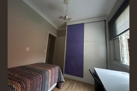Casa à venda com 122m², 3 quartos e 4 vagasQuarto 2